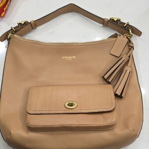 Coach Beige Leather Shoulder Bag